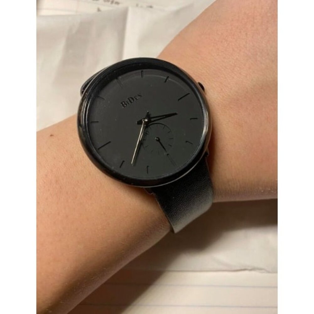 Mens Watches Minimalist Ultra Thin Waterproof Fashion Dressy Wrist Watch for Men - Picture 1 of 1